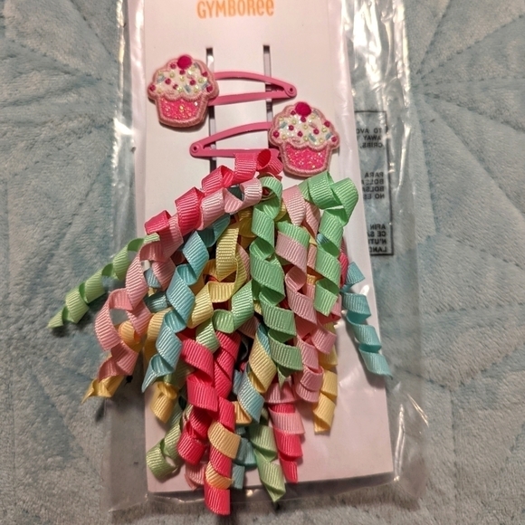 3 for $20 🎉 3pc Cupcake Curly Hair set - Picture 2 of 2